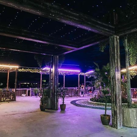 Mangrove Floating Chalet كوكوب المظهر الخارجي الصورة